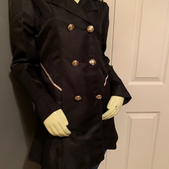 Jacket - Picture 8 of 8